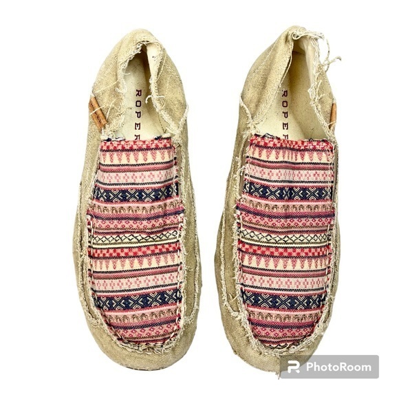 Size 41 Cloth Moccasins Grapes and Rainbows main image 0